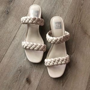 DV Braided Sandal